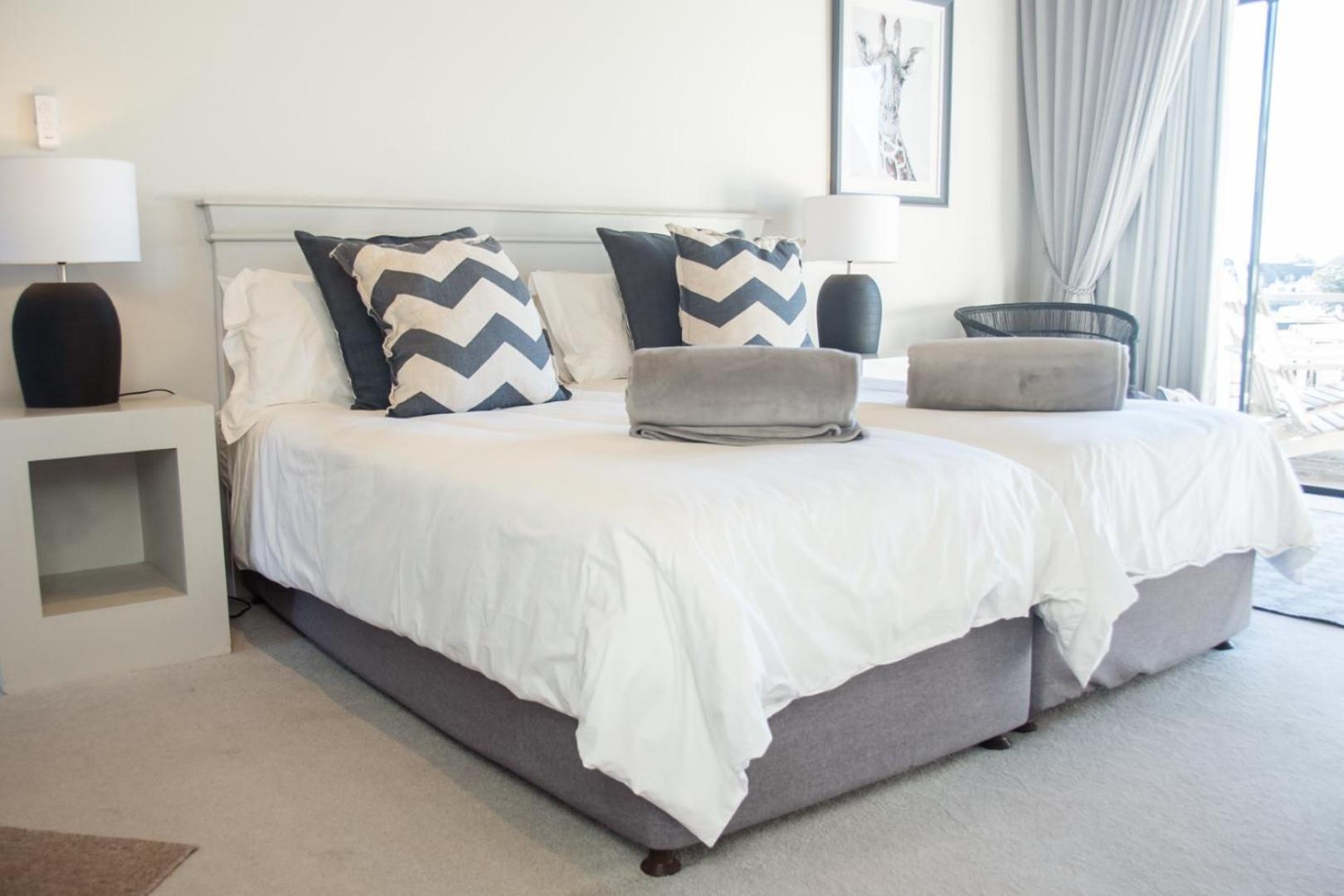 Canal Guest House - Waterfront Boutique Bed & Breakfast - Solar Power セント・フランシス・ベイ エクステリア 写真